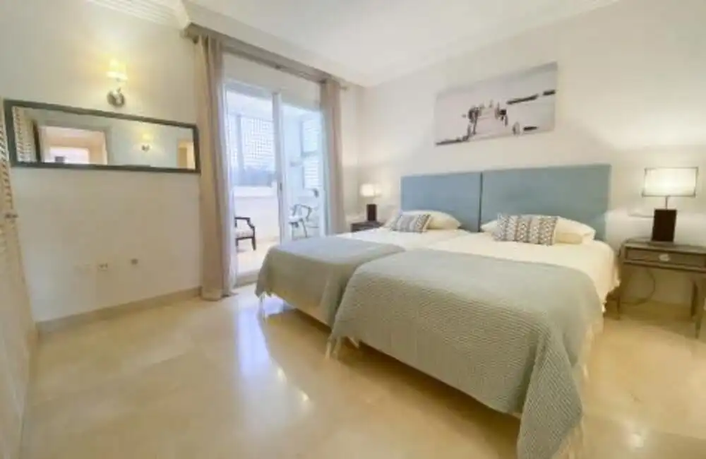 Apartament amb piscina en venda a Nueva Andalucía, imagen 15