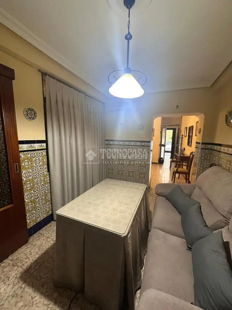 Casa o xalet en venda a Centro - Doña Mercedes