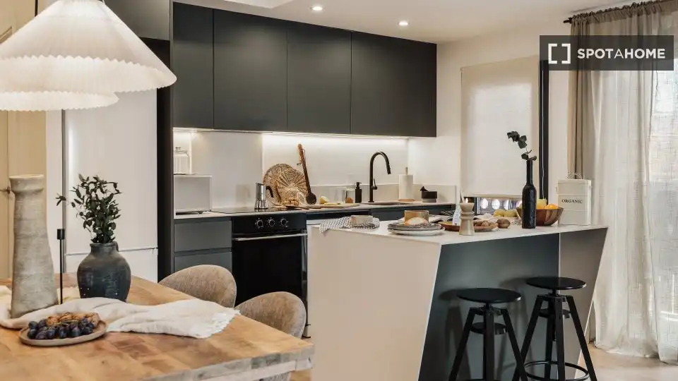 Kitchen of Flat for rent in Barcelona  with Air Conditioner, Heating and Furnished
