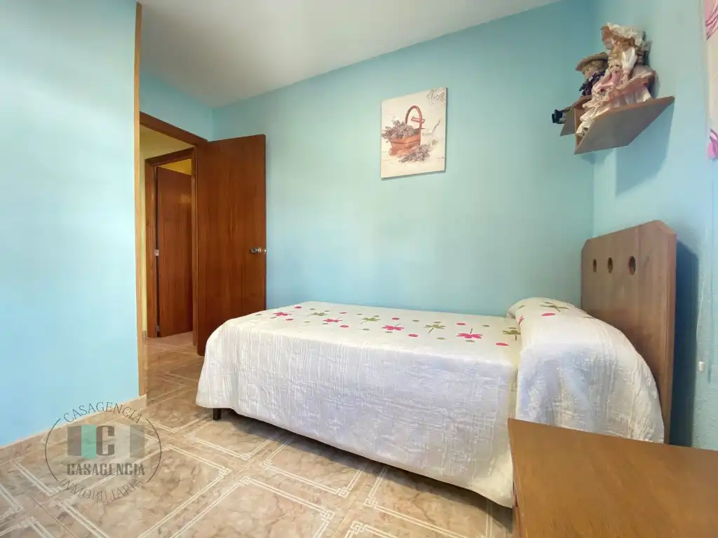 Flat for sale in Calle Navarra, Playa Morro de Gos