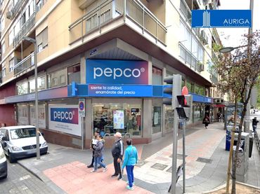 Local comercial en venda a Tetuán