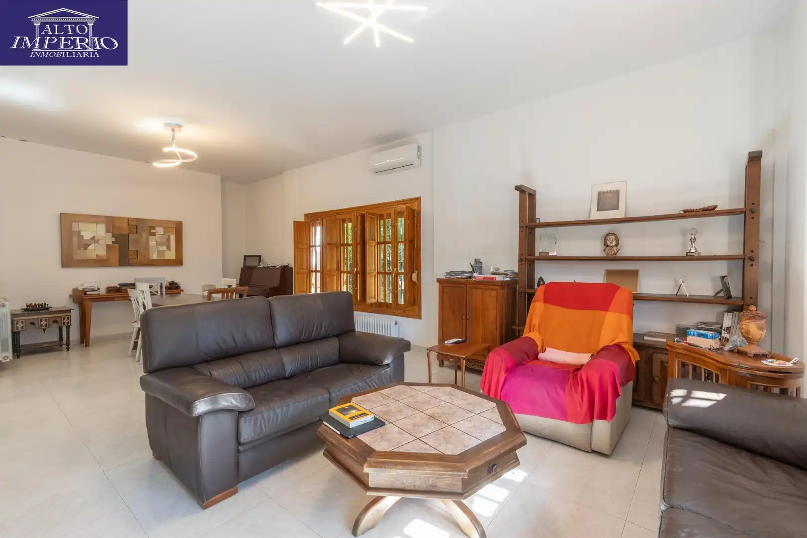Chalet con terraza en venta en Altos de la Zubia, imagen 24