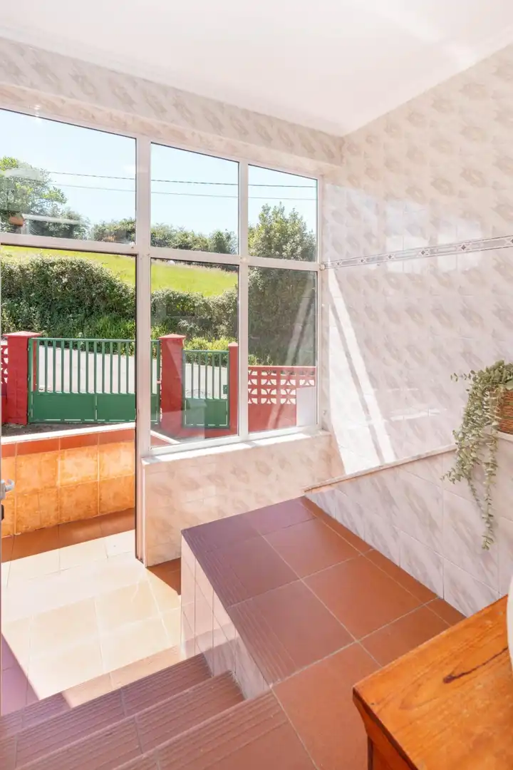 Casa o xalet en venda en Gijón  amb Calefacció, Jardí privat i Traster