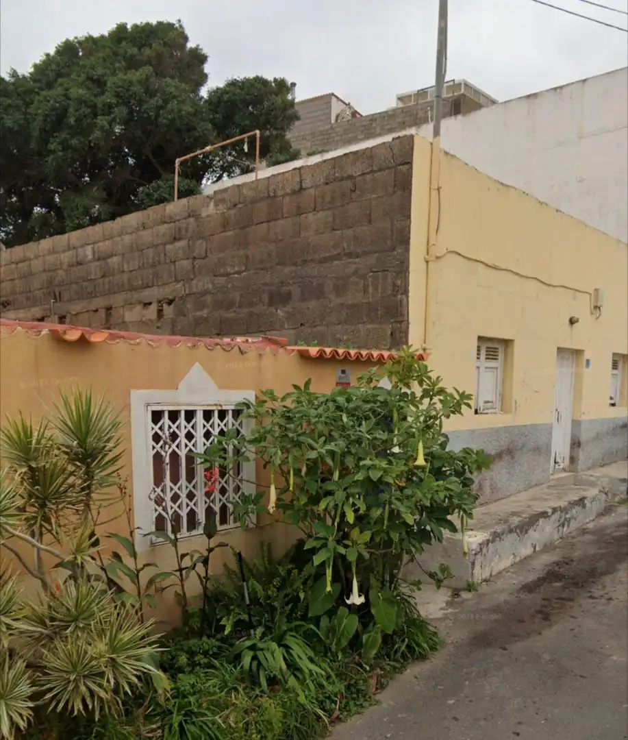 Vista exterior de Casa o xalet en venda en El Rosario
