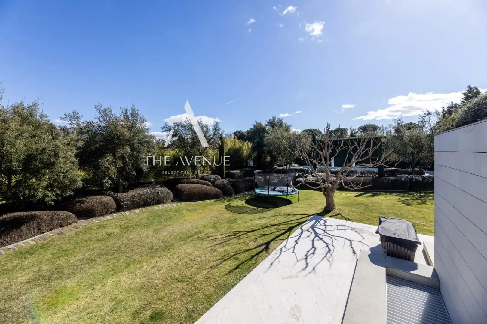 Jardí de Casa o xalet en venda en Pozuelo de Alarcón amb Aire condicionat, Calefacció i Jardí privat