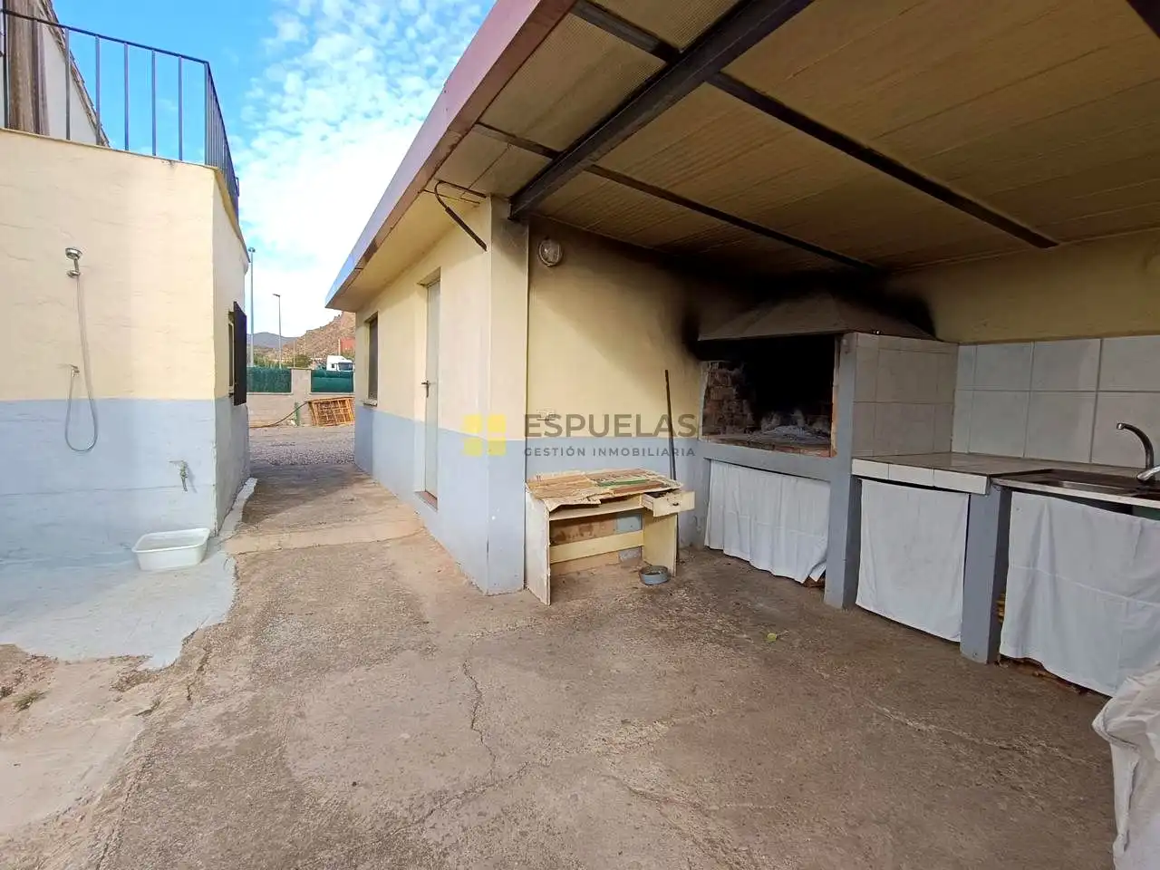 Houses for sale in Quel  with Private garden, Terrace and Furnished