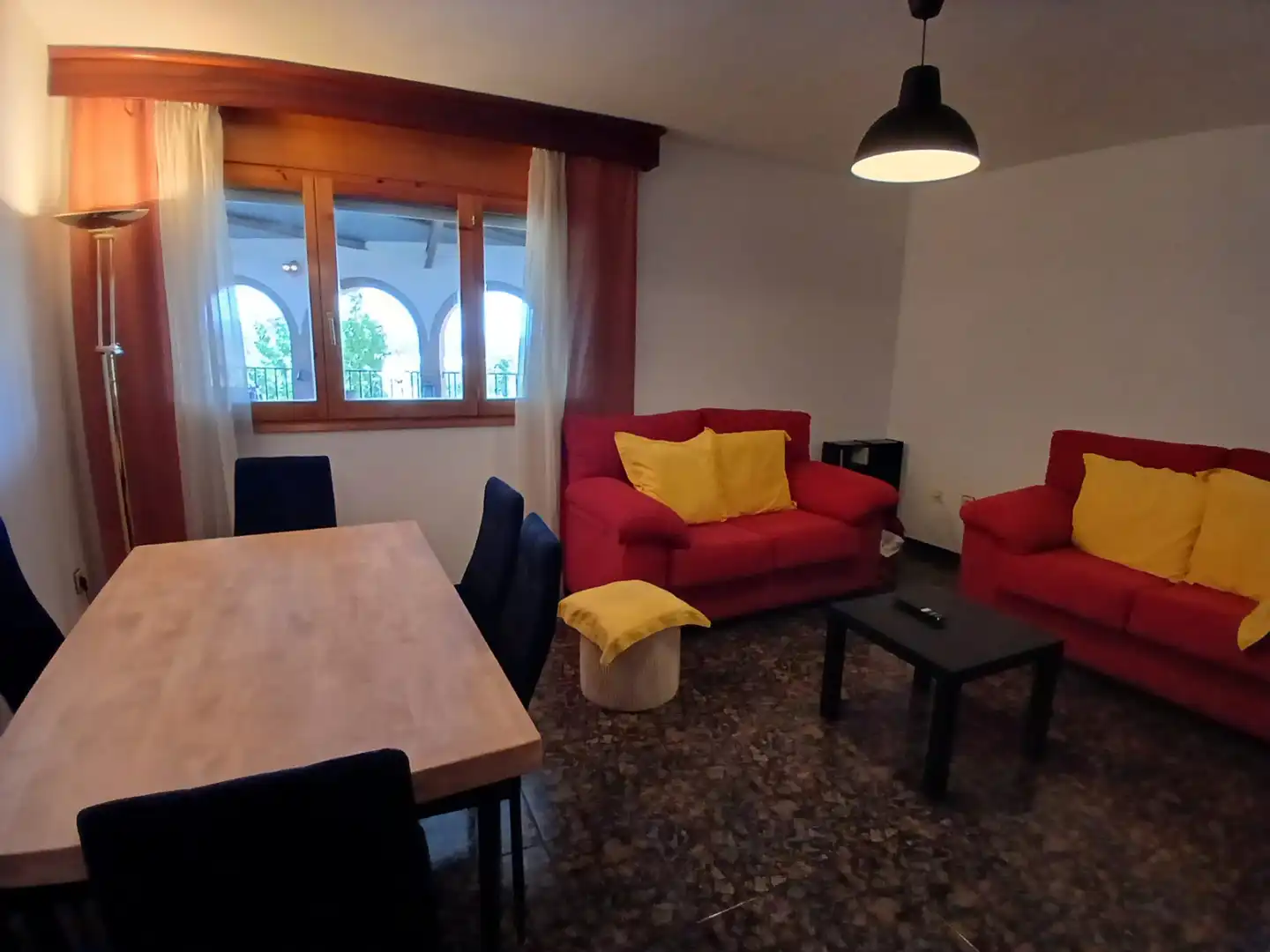 Sala de estar de Casa o chalet en venta en La Cerollera con Calefacción, Jardín privado y Terraza