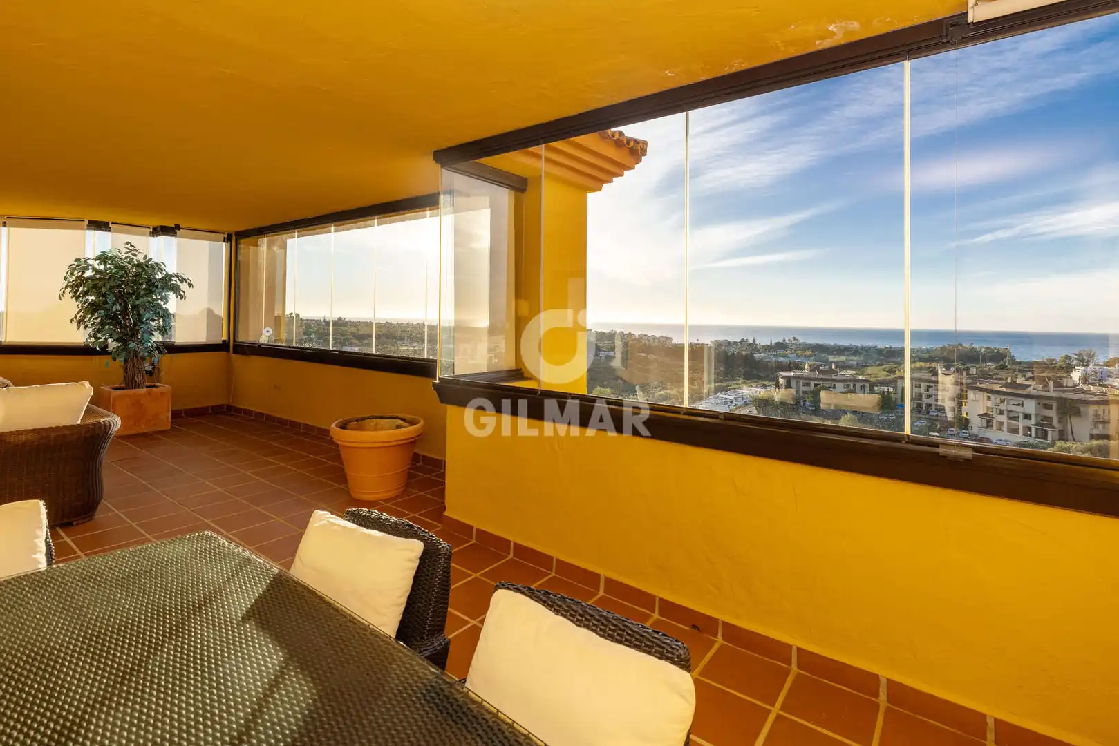 Apartament amb terrassa en venda a Selwo, imagen 52