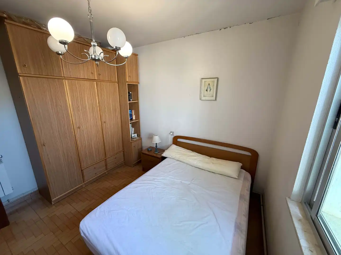 Schlafzimmer von Einfamilien-Reihenhaus zum Verkauf in Villamañán mit Heizung