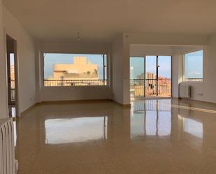 Sala d'estar de Pis en venda en  Palma de Mallorca amb Terrassa i Balcó