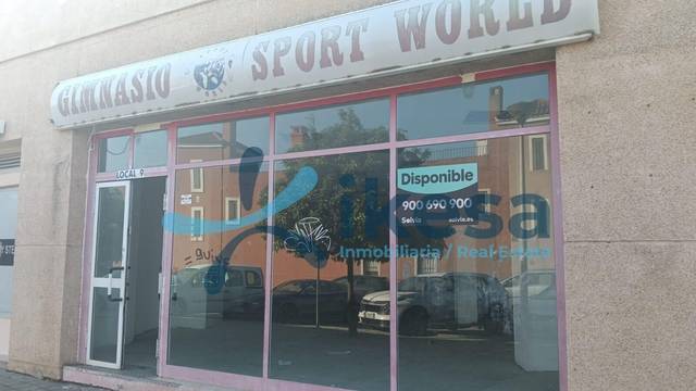 Local comercial en Venta en Urbadiez - Entrepuentes