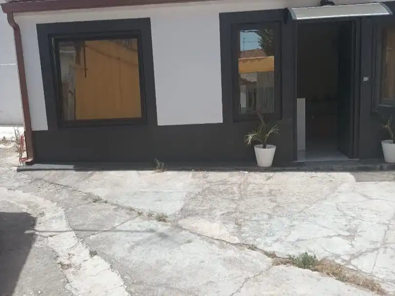 Vista exterior de Planta baixa en venda en Aranjuez amb Aire condicionat