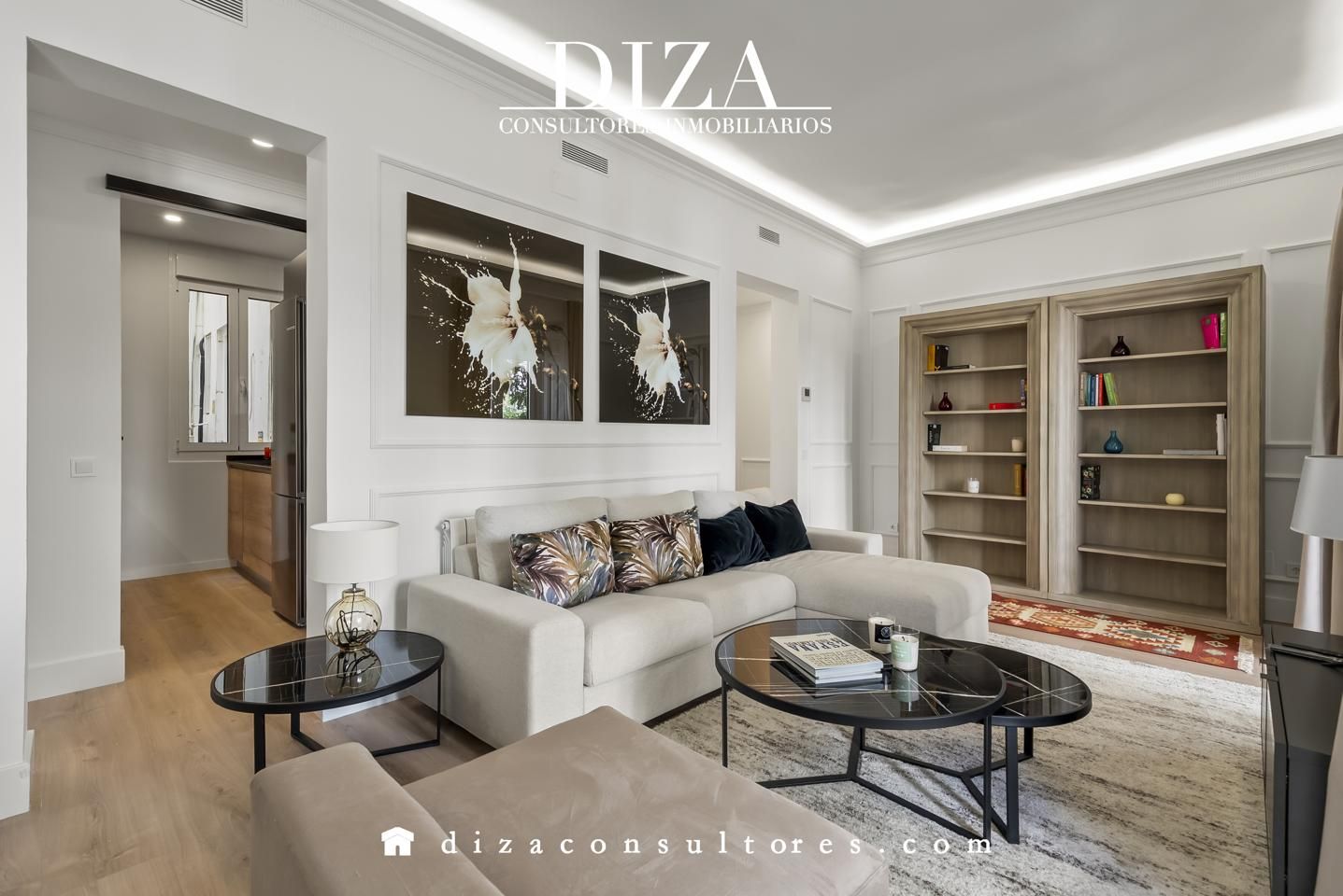 Living room of Flat for sale in  Madrid Capital  with Air Conditioner and Heating
