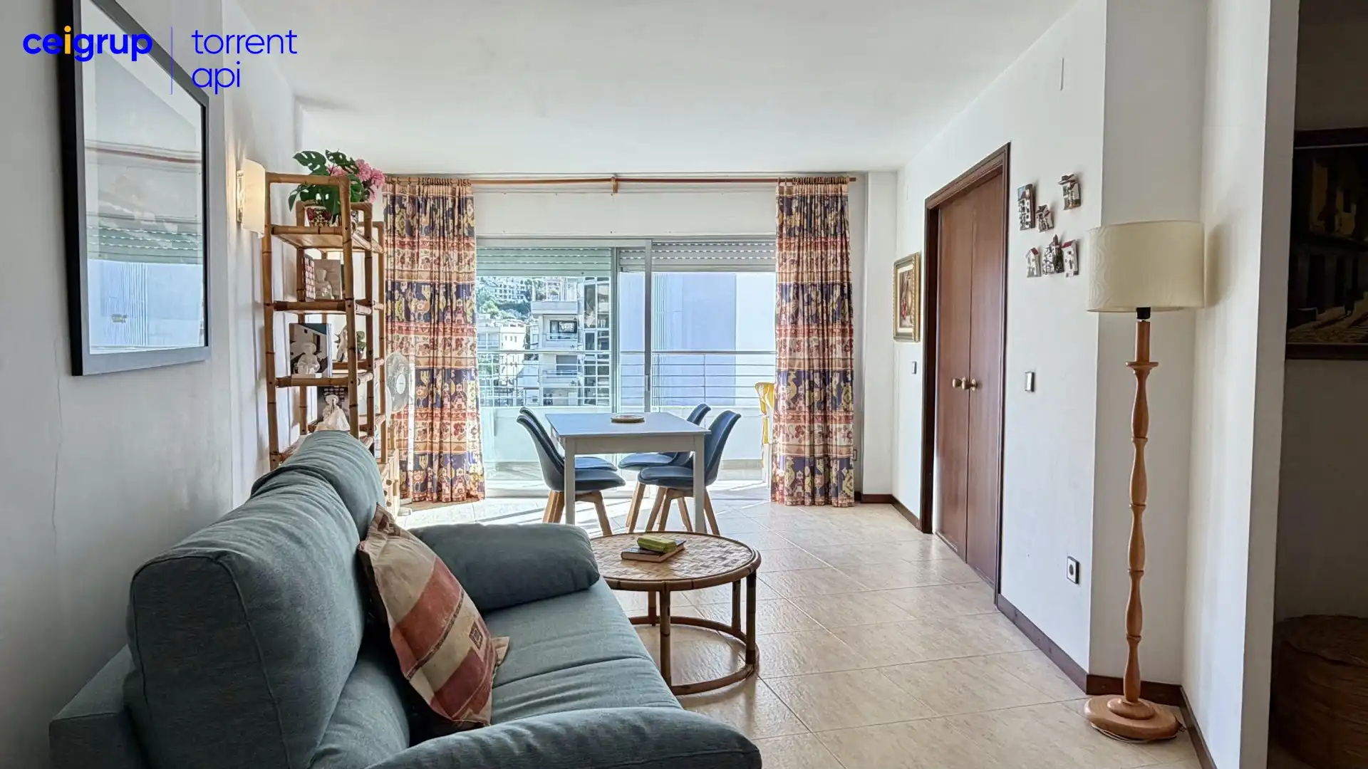Living room of Flat for sale in L'Estartit  with Terrace, Swimming Pool and Furnished