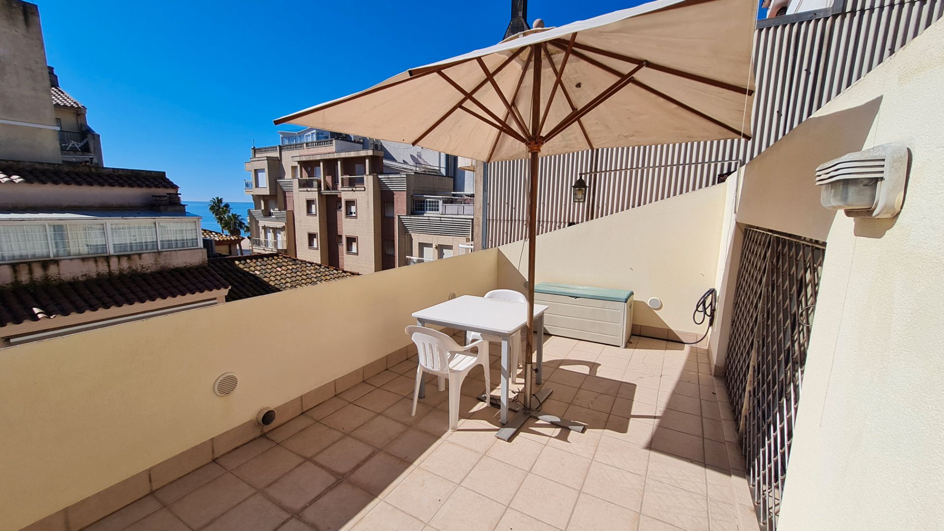 Terrasse von Dachboden zum Verkauf in Blanes mit Heizung, Terrasse und Abstellraum