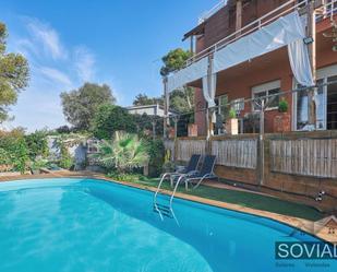 Piscina de Casa o xalet en venda en  Barcelona Capital amb Calefacció, Jardí privat i Terrassa