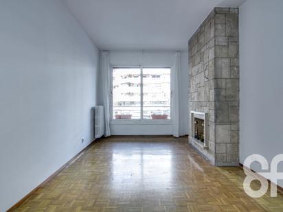 Living room of Flat for sale in  Barcelona Capital  with Balcony