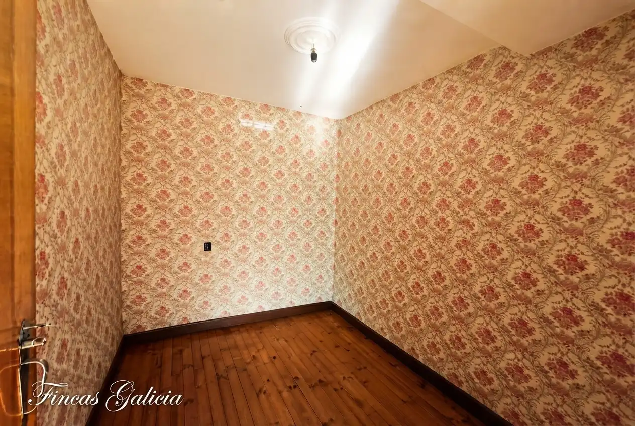 House with garden for sale in Verín, imagen 5