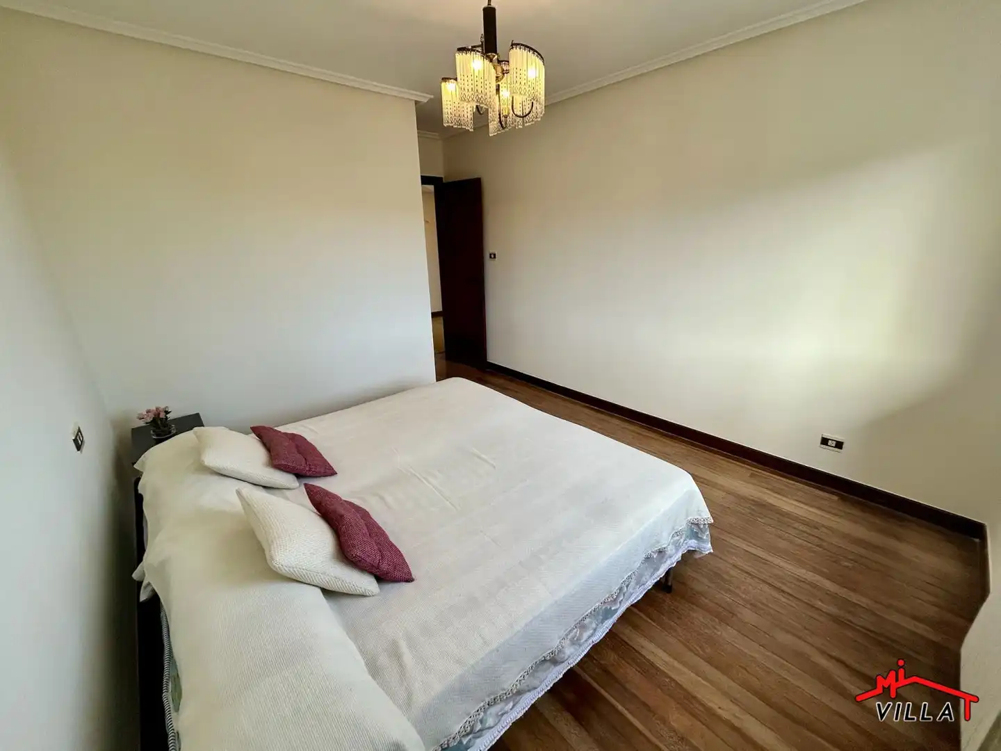 Bedroom of Flat for sale in Laredo  with Terrace