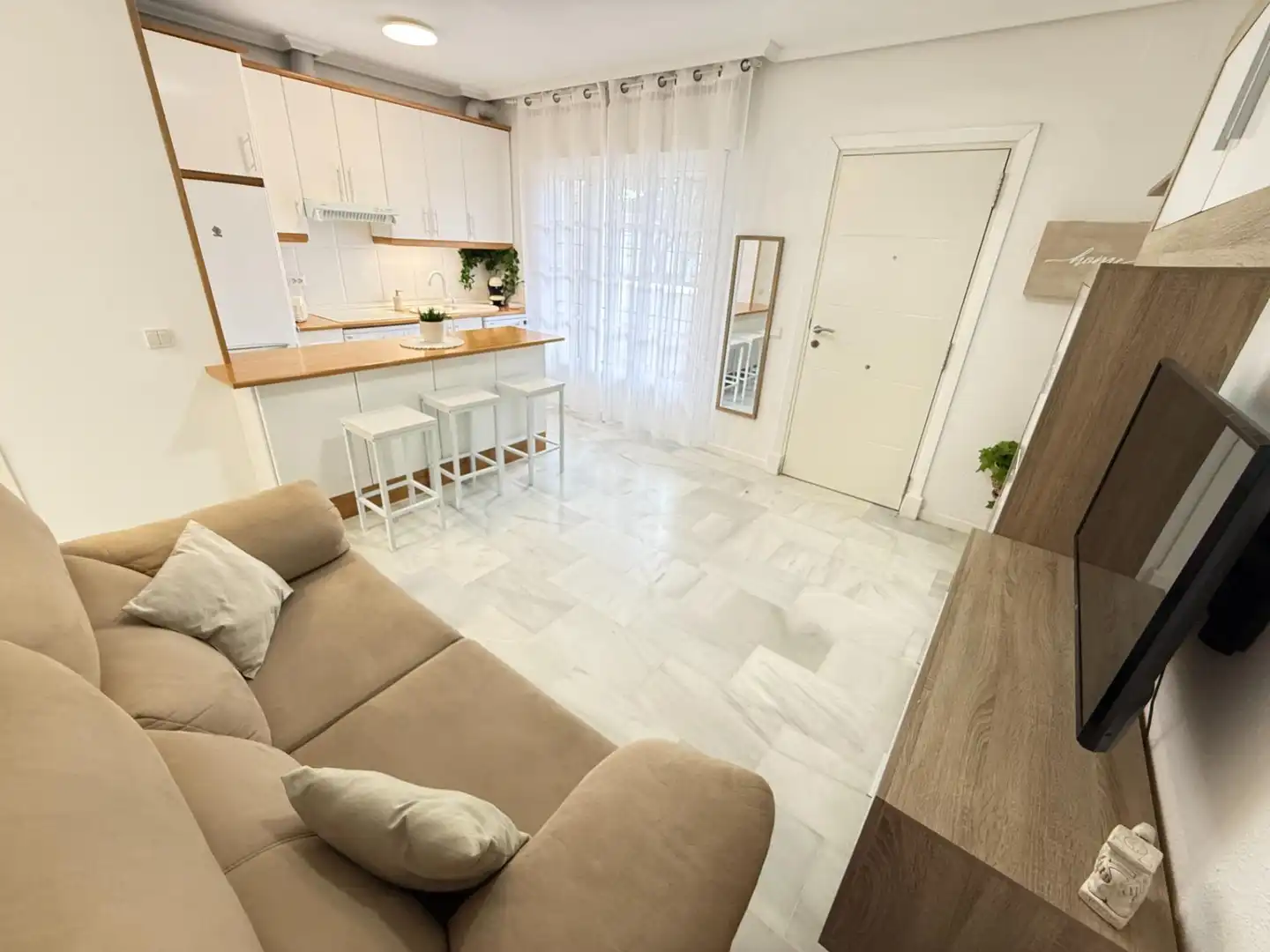 Sala de estar de Apartamento en venta en Las Lagunas - Campano