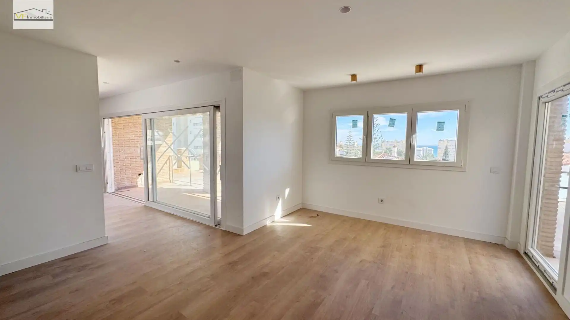 Living room of Duplexes for sale in Torremolinos  with Private garden, Terrace and Storage room