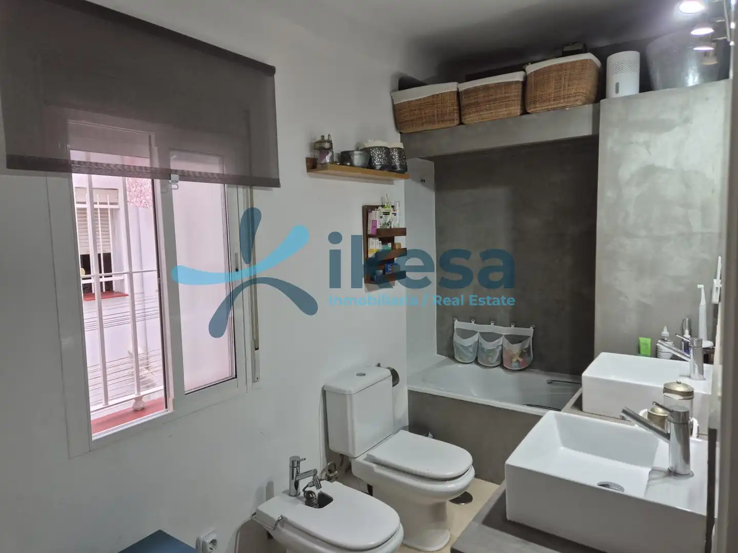 Bathroom of Flat for sale in Sevilla