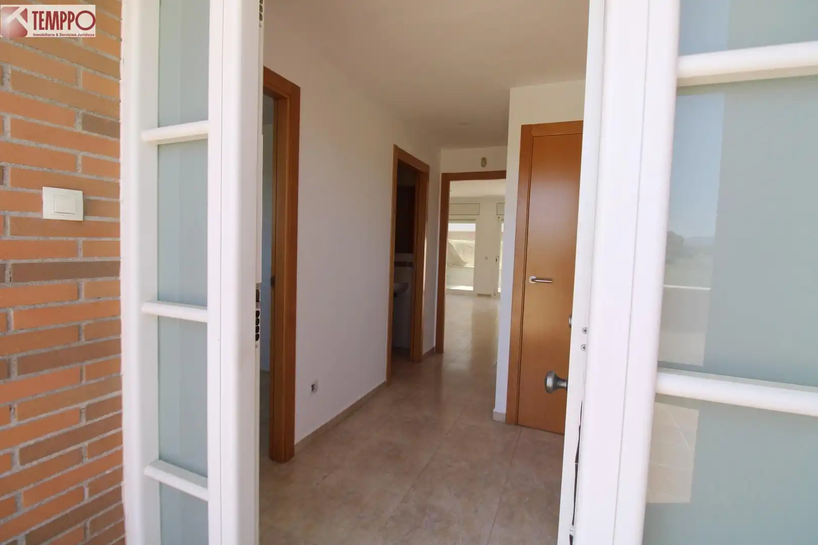 Adosado con terraza en venta en Santa Oliva