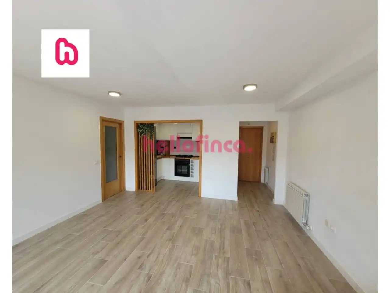 Living room of Flat for sale in Pineda de Mar  with Heating, Parquet flooring and Terrace