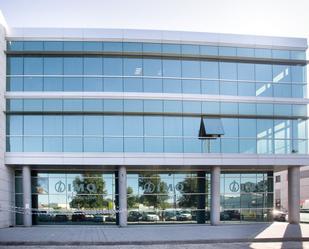 Vista exterior de Oficina en venda en Vitoria - Gasteiz amb Aire condicionat i Calefacció