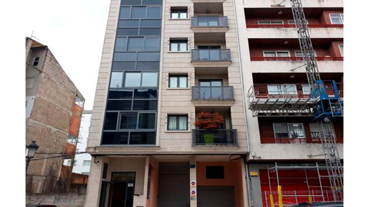 Premises for sale in CALVO SOTELO, 24, O Carballiño
