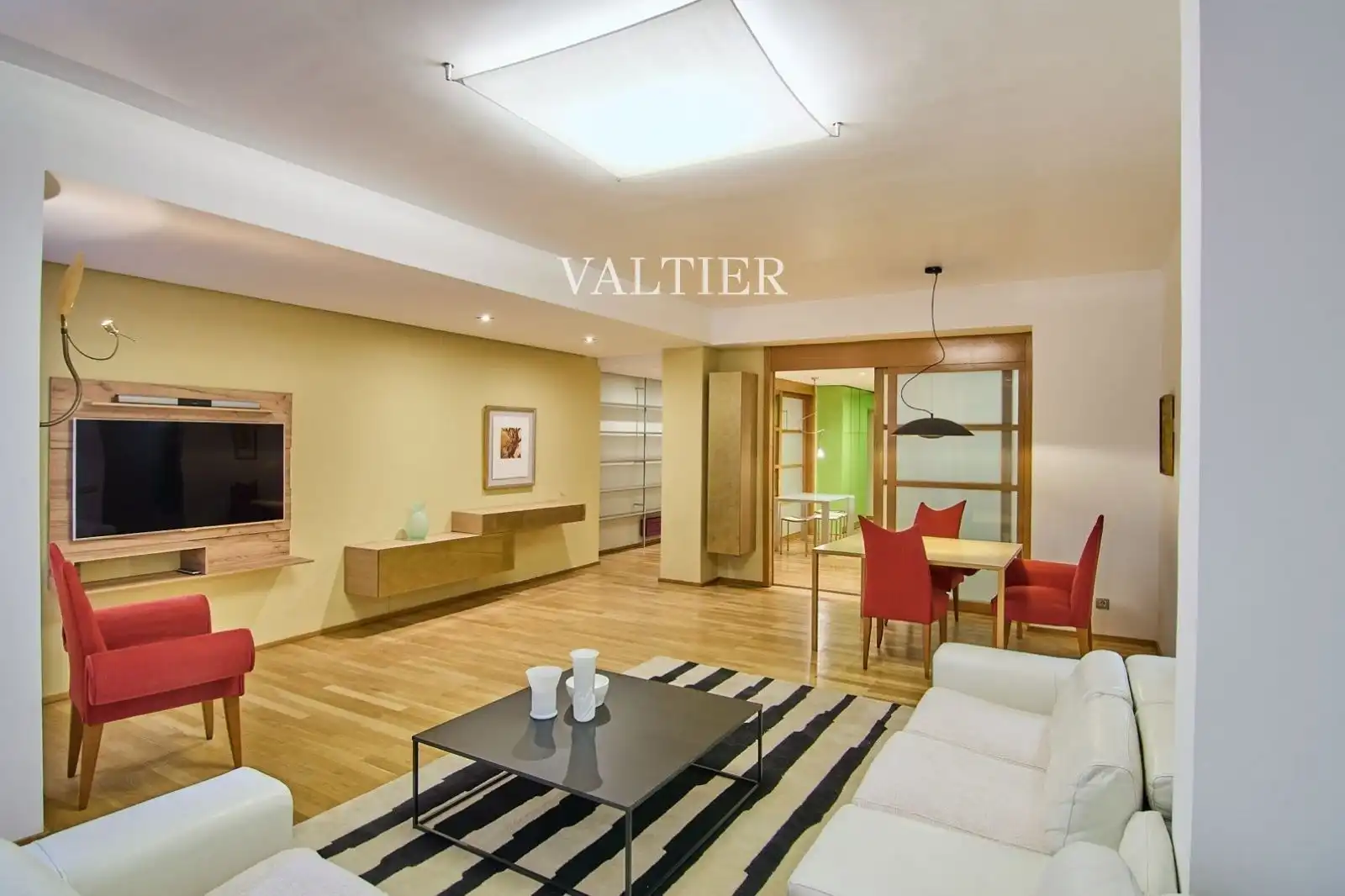 Sala de estar de Piso de alquiler en Madrid con Aire acondicionado, Calefacción y Terraza