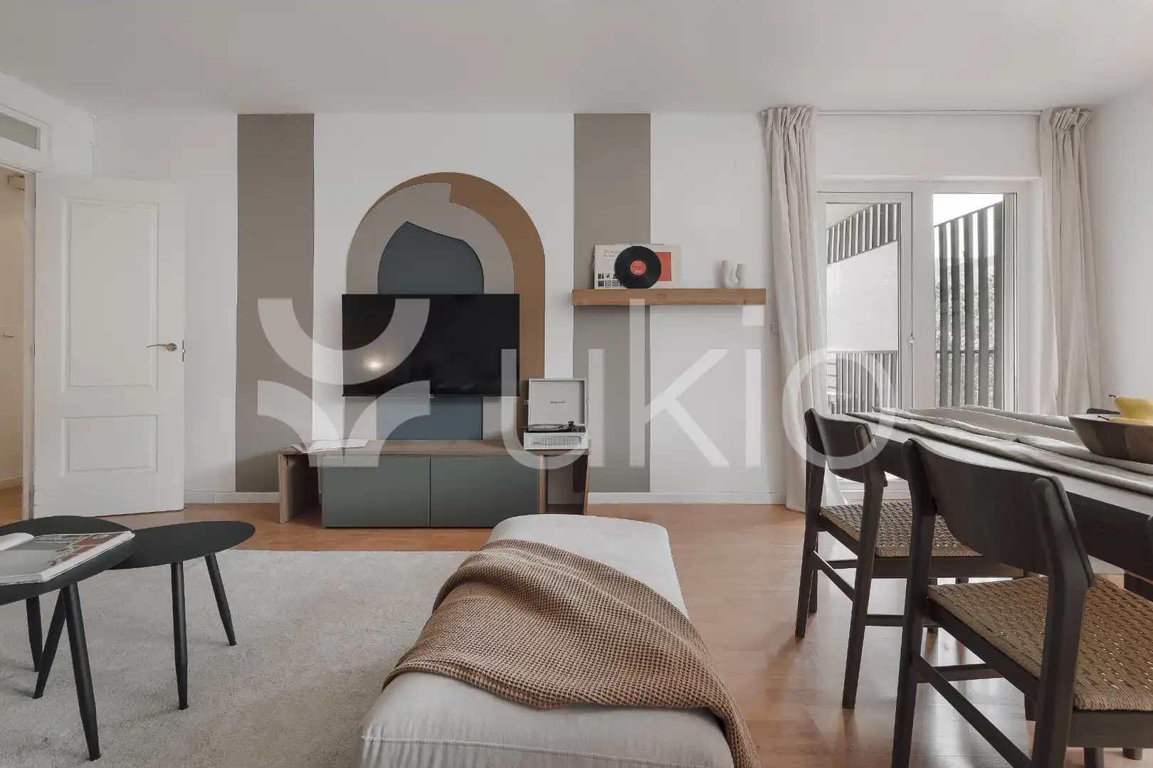 Sala d'estar de Apartament de lloguer en Madrid amb Aire condicionat, Calefacció i Terrassa