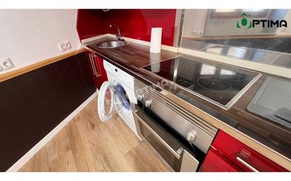 Kitchen of Flat to rent in Santiago de Compostela 