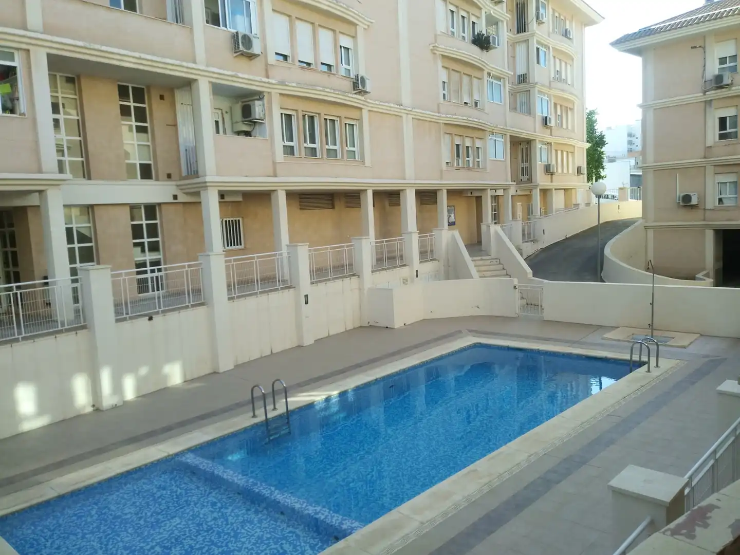 Piso con piscina en alquiler en Centro Ciudad