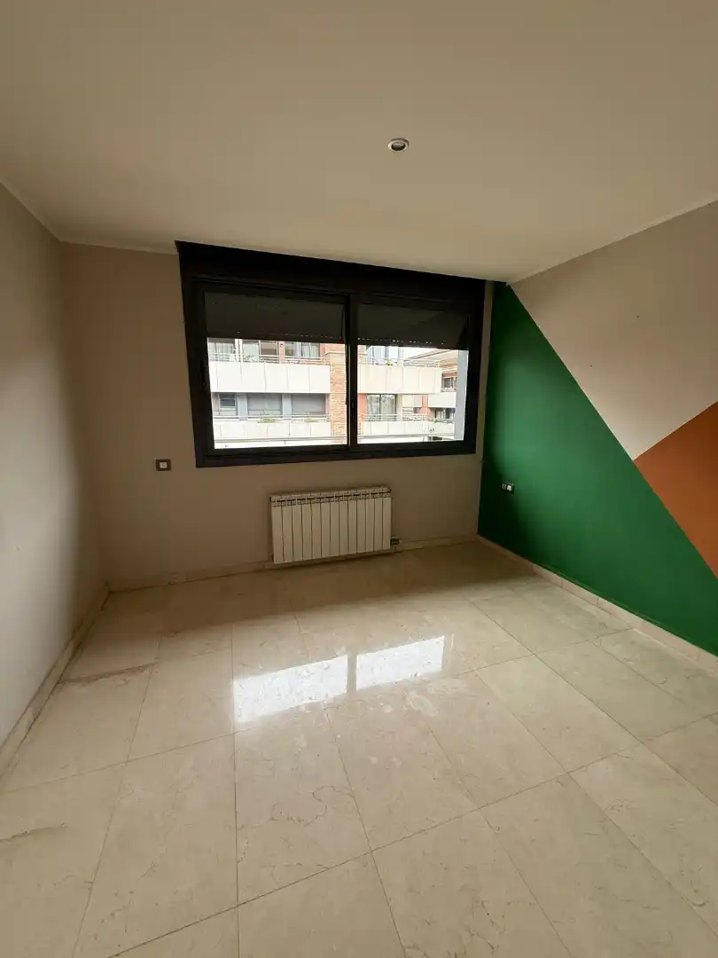 Habitación de Piso en venta en Llinars del Vallès con Calefacción, Horno y Balcón