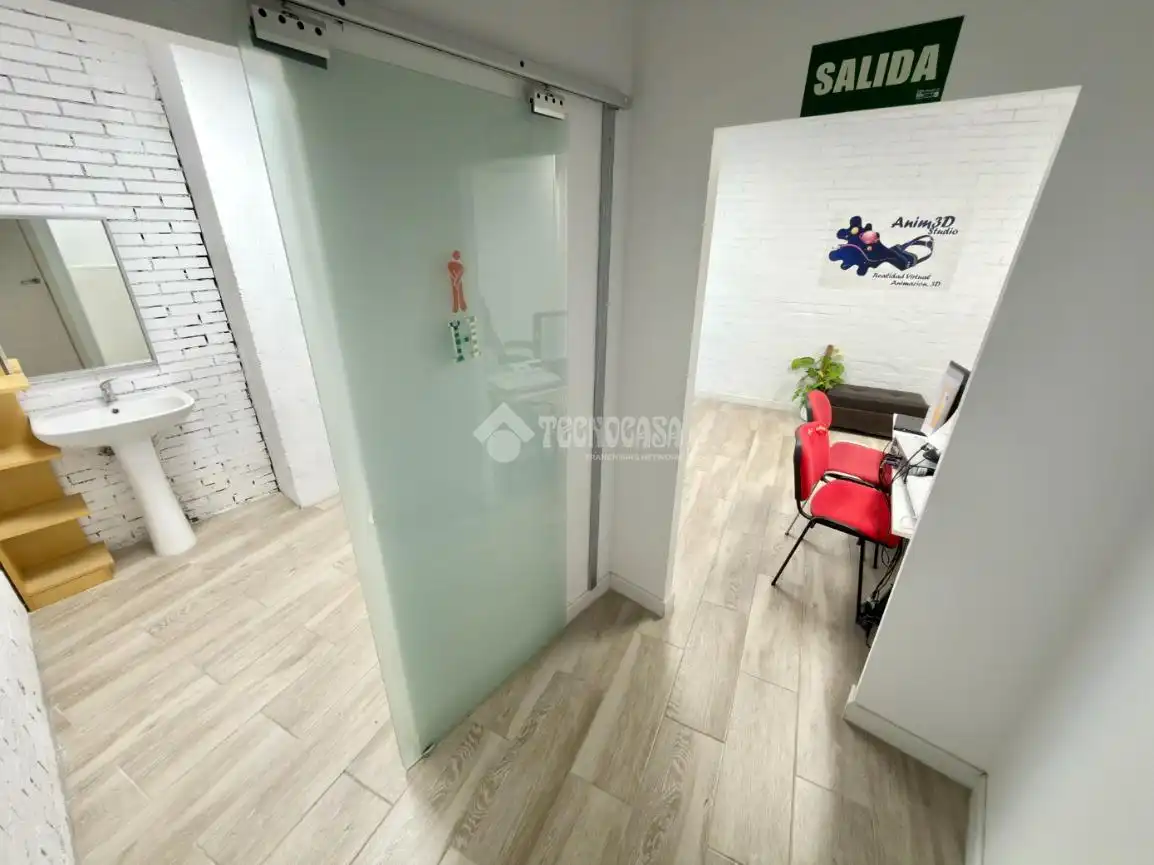 Business premises for sale in Cabanillas del Campo, imagen 7