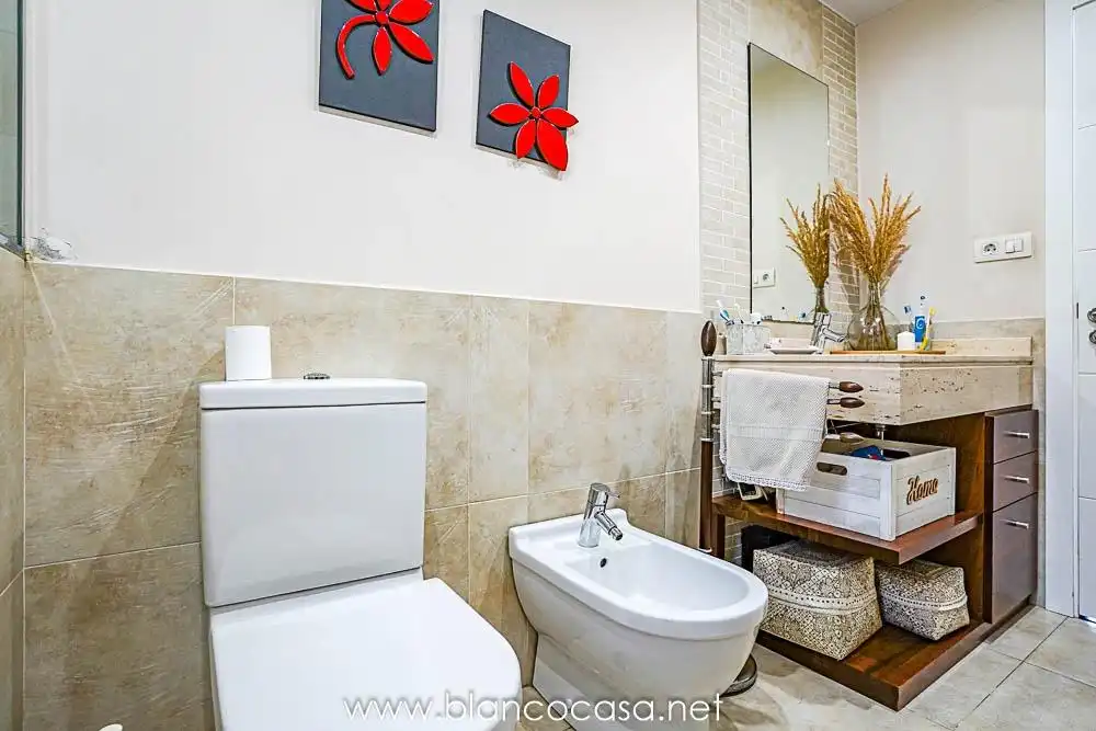 Bathroom of Houses for sale in Carballo  with Heating, Private garden and Storage room