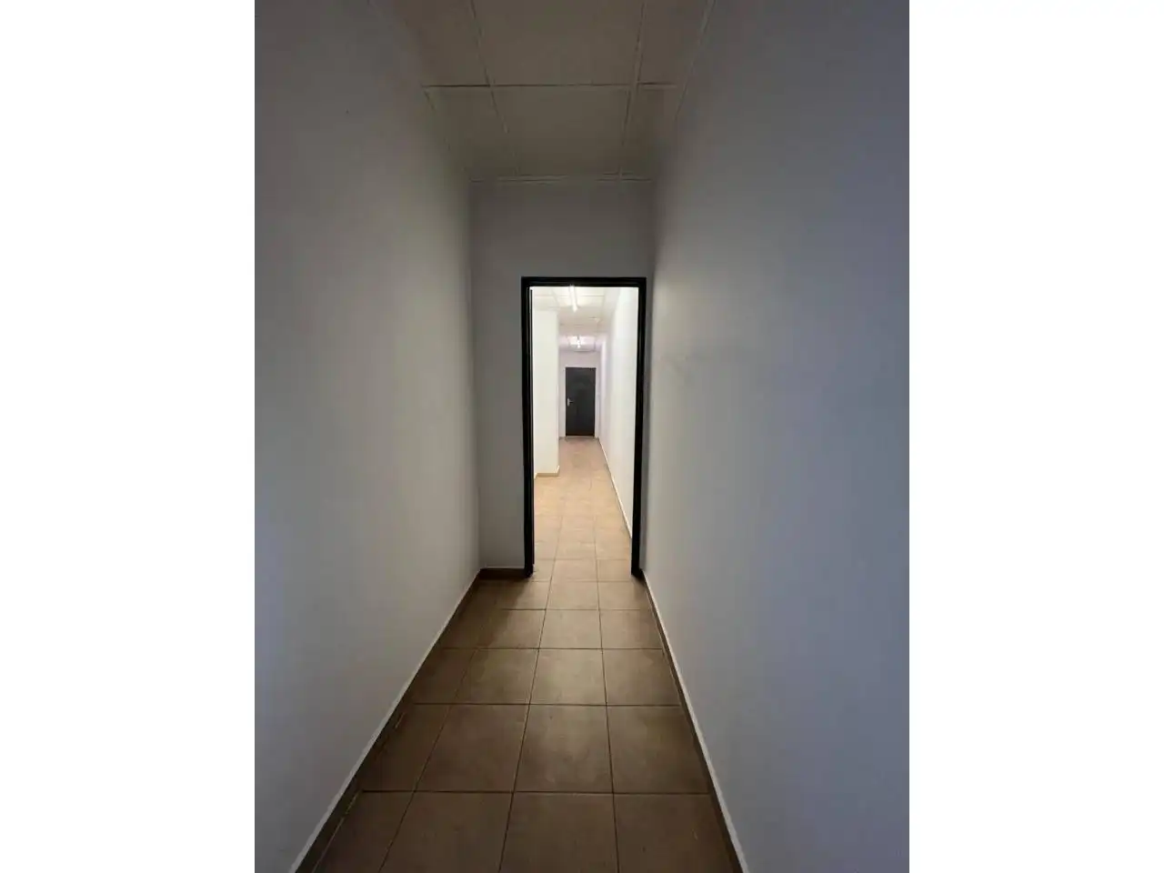 Local comercial de lloguer a Calle Navarra, imagen 2