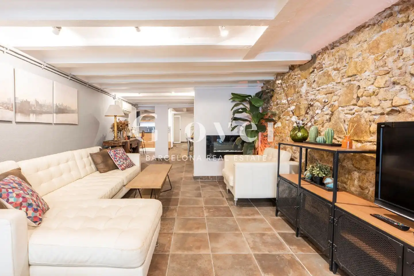 Sala d'estar de Planta baixa en venda en Barcelona amb Aire condicionat