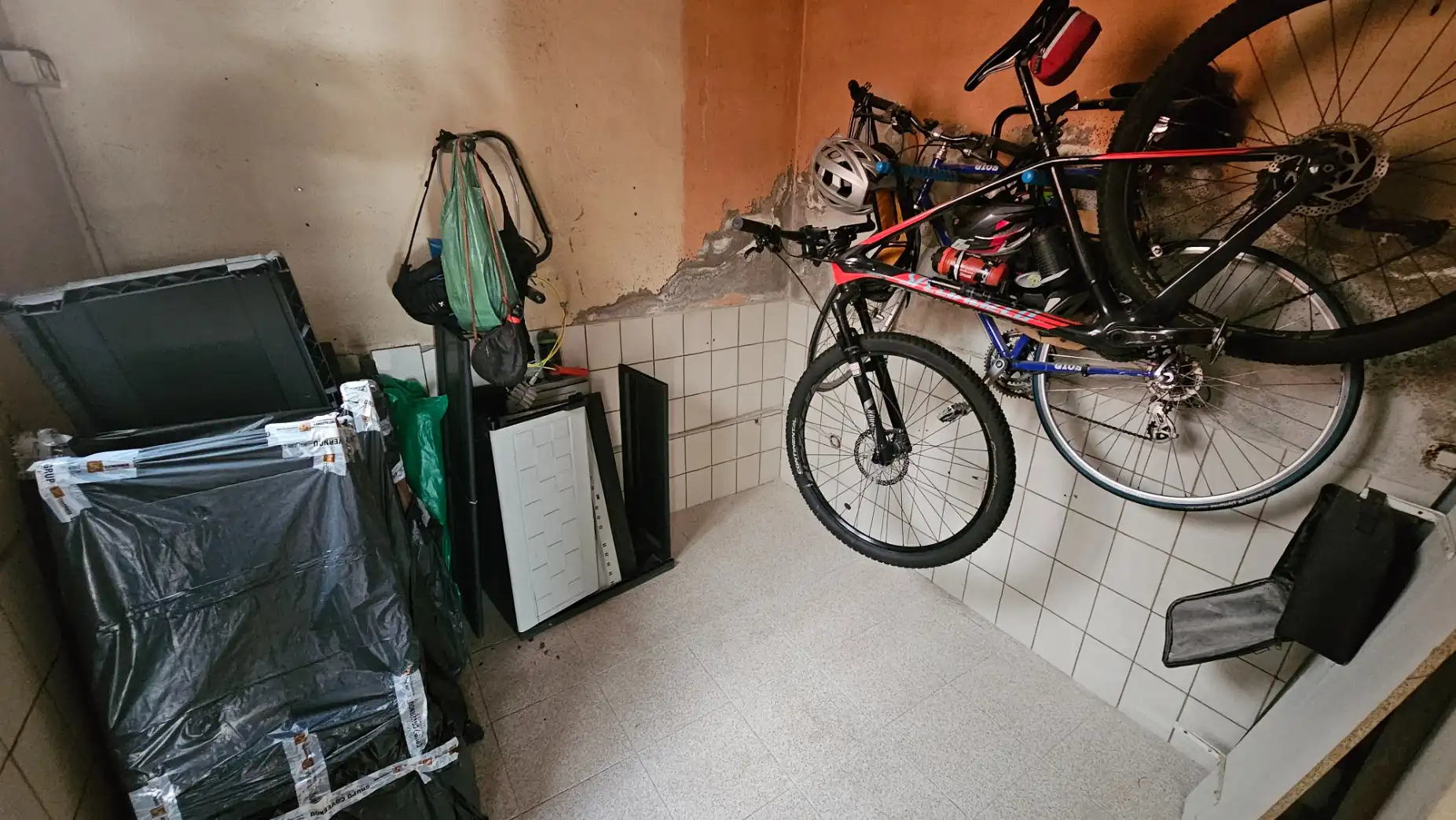 Parking de Casa o chalet en venta en Sabadell con Aire acondicionado, Calefacción y Terraza