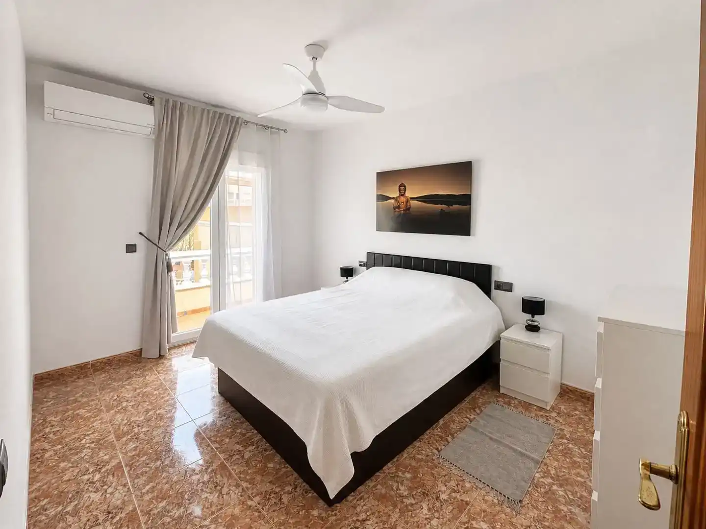 Habitación de Casa adosada en venta en Benahadux, Almería