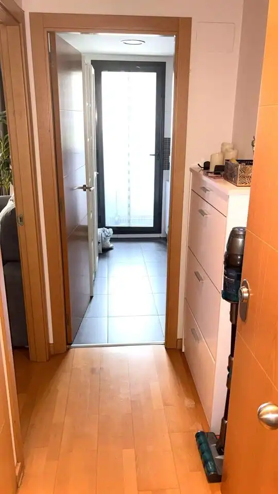 Flat for rent in Madrid  with Air Conditioner, Storage room and Furnished