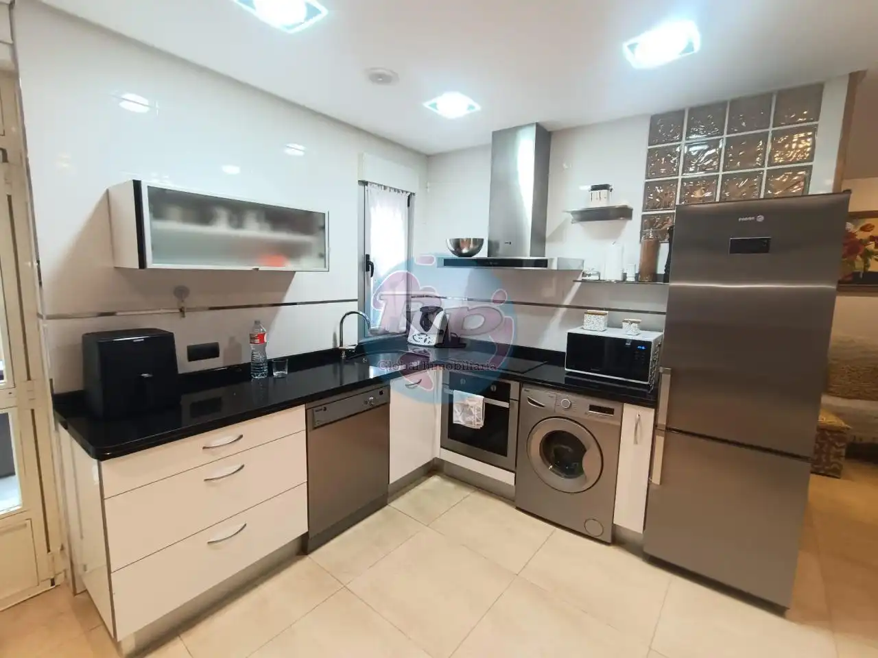 Casa amb jardí en venda a Trobajo del Camino, imagen 5