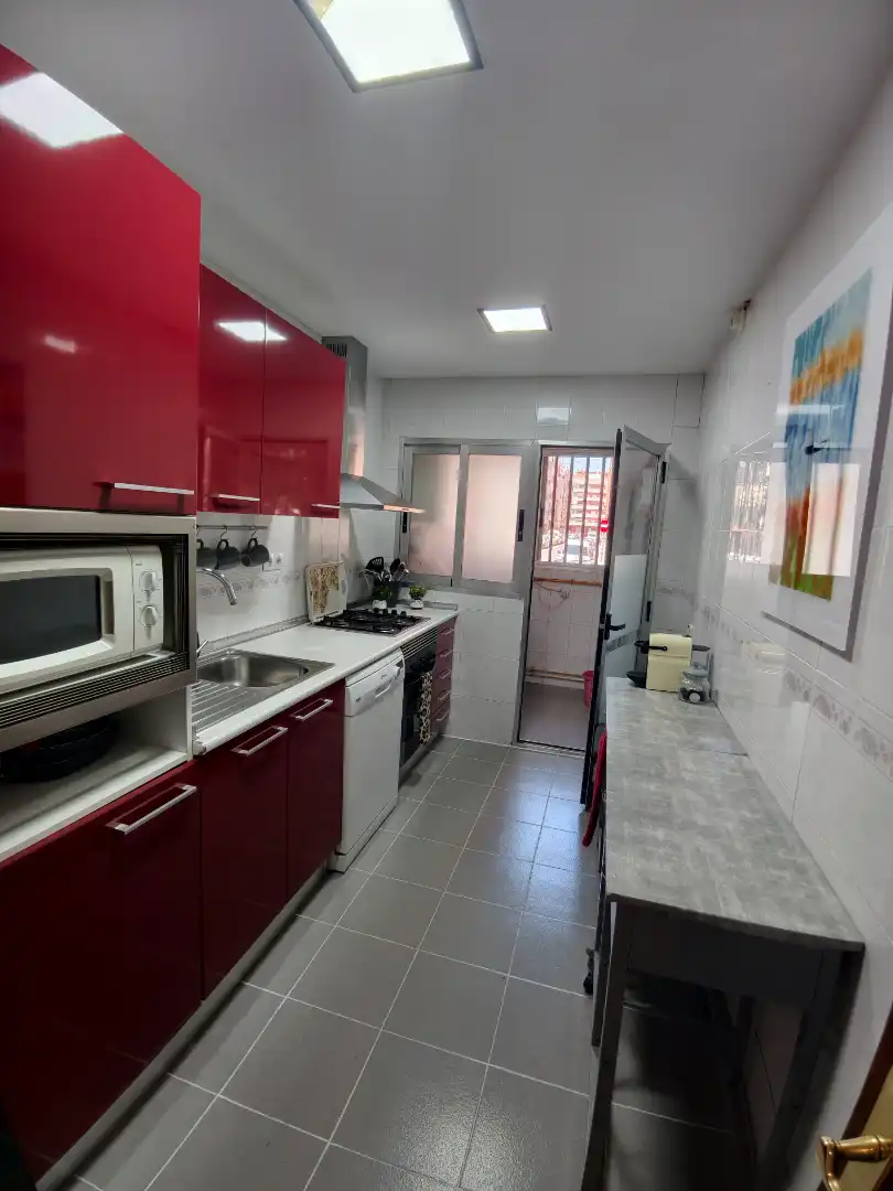 Cocina de Piso en venta en Valencia con Aire acondicionado, Calefacción y Horno