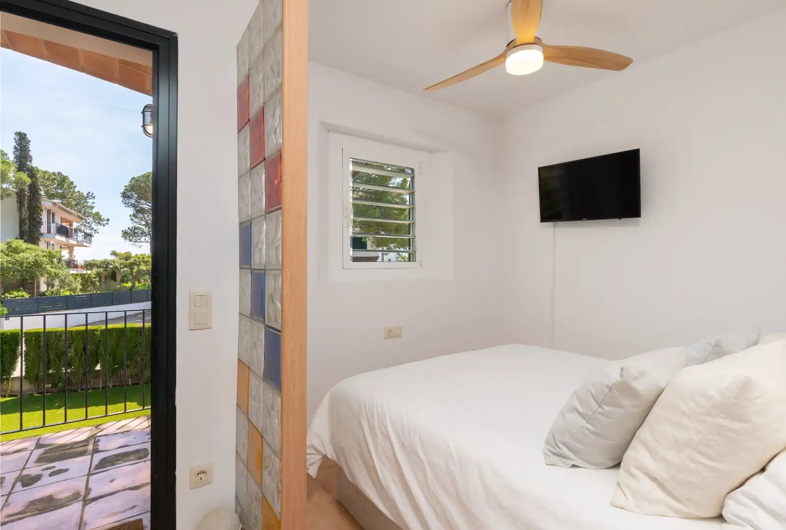 Bedroom of Flat for sale in Palafrugell  with Air Conditioner, Private garden and Terrace