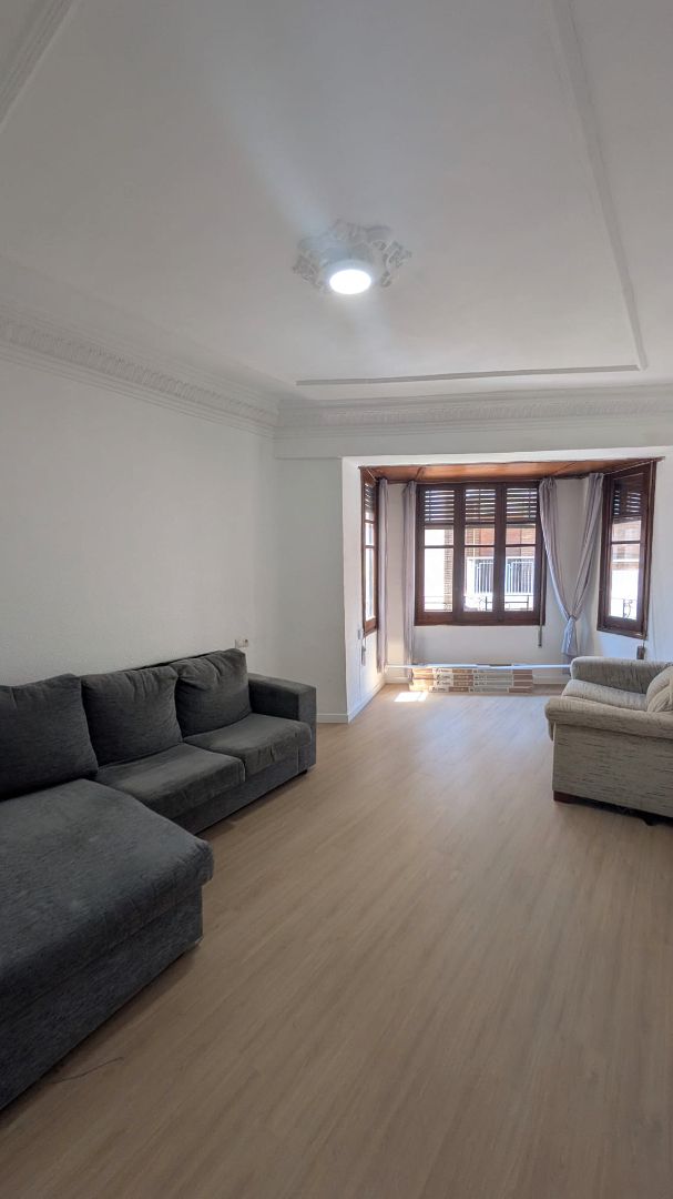 Living room of Flat to rent in Castellón de la Plana / Castelló de la Plana  with Air Conditioner, Heating and Furnished