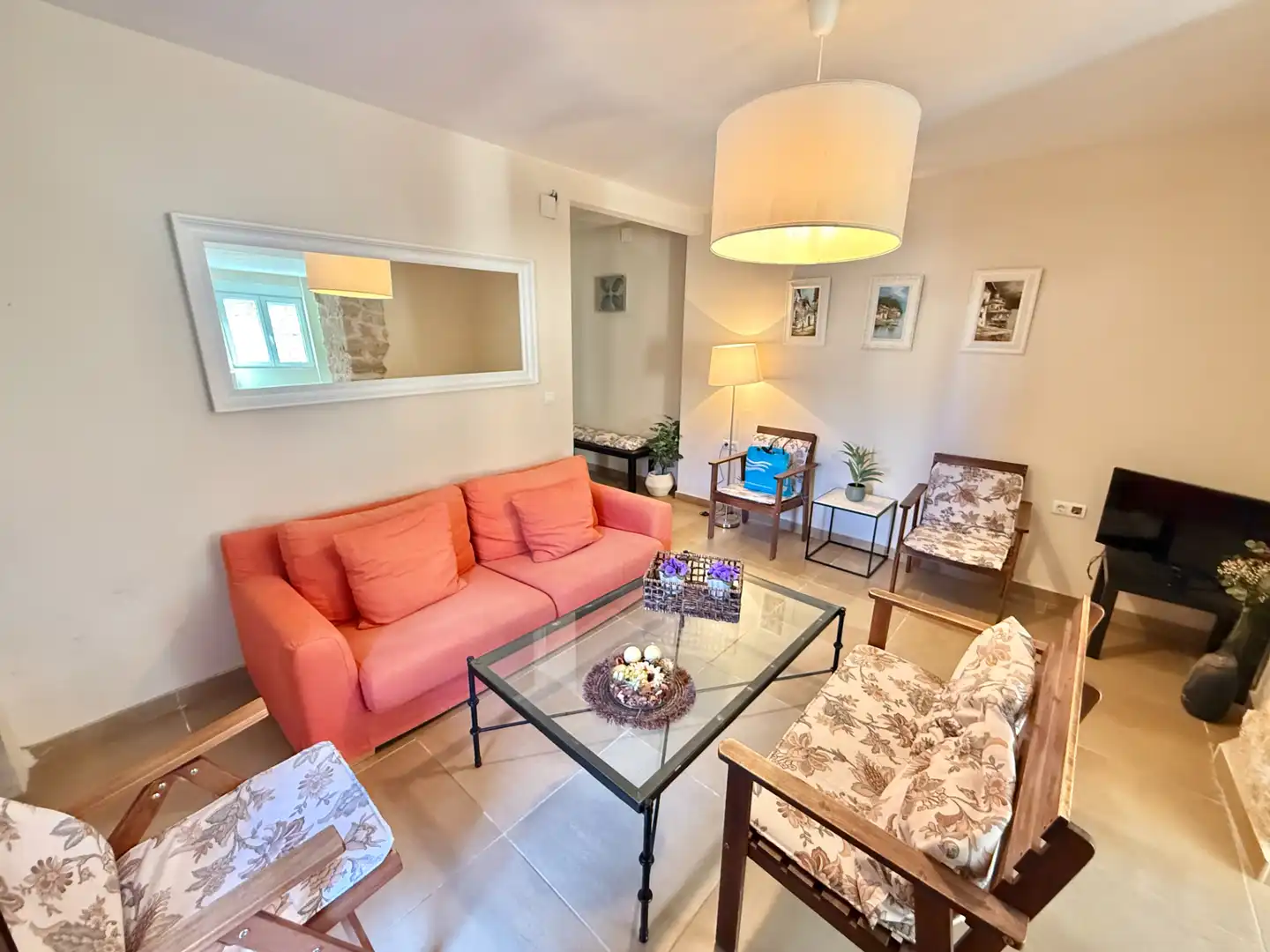 Wohnzimmer von Country house zum Verkauf in Torquemada mit Parkett, Terrasse und Möbliert