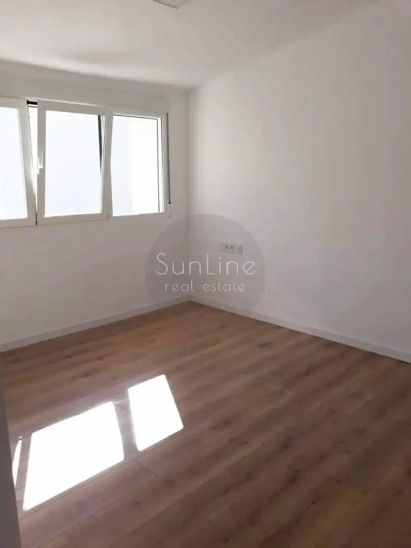 Bedroom of Flat for rent in Godella  with Terrace and Balcony