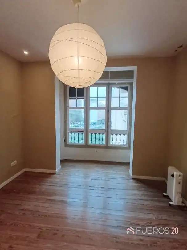 Piso en venta en Txabarri - La Unión - Vista Alegre