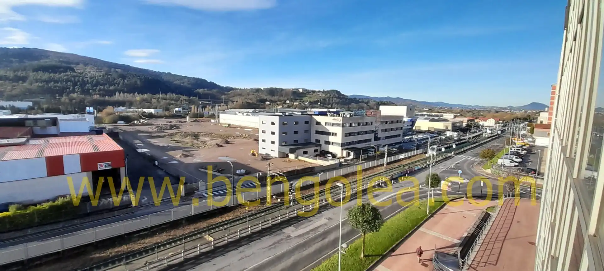 Vista exterior de Oficina en venta en Derio